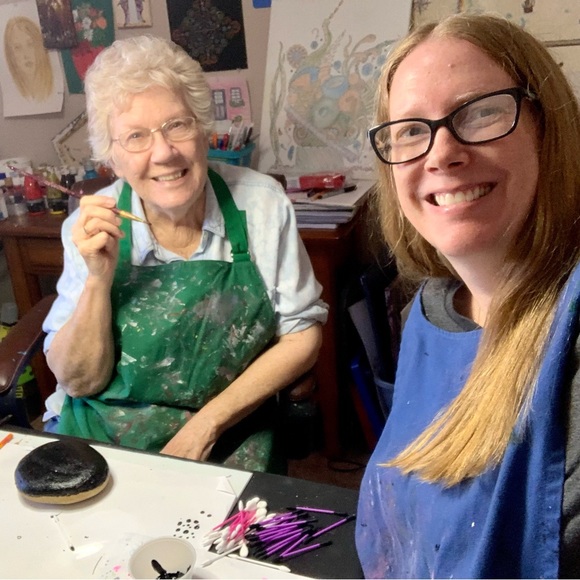 Meet your Posher, Mary - Picture 2 of 4